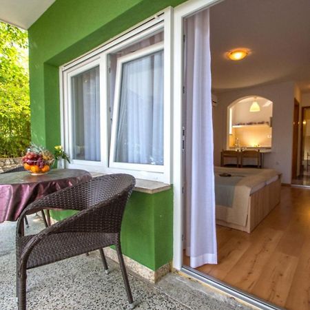 Apartments Sabina - 100M From Sea Crikvenica Zewnętrze zdjęcie