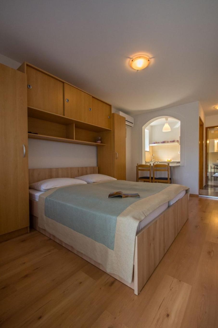 Apartments Sabina - 100M From Sea Crikvenica Zewnętrze zdjęcie