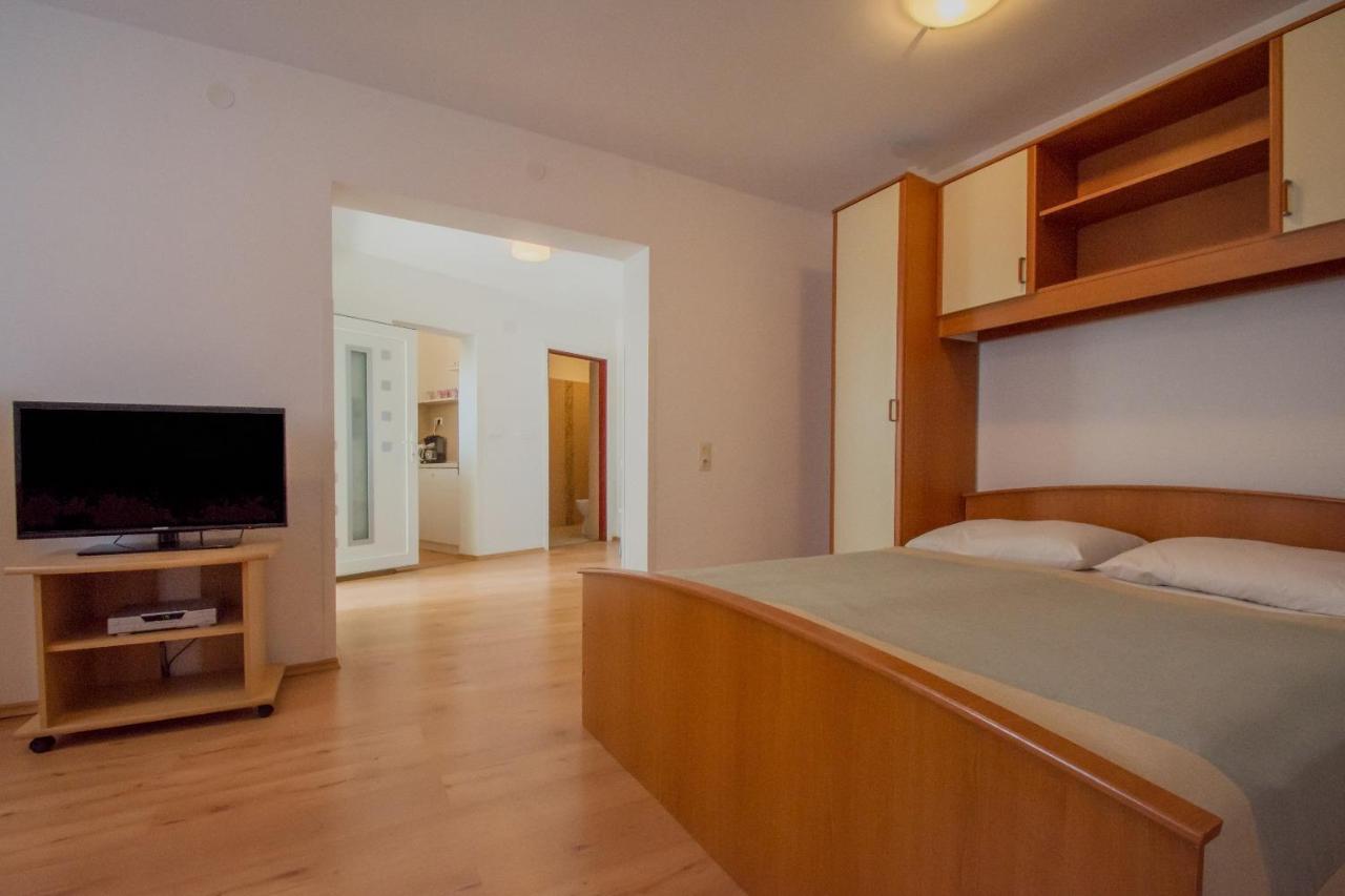 Apartments Sabina - 100M From Sea Crikvenica Zewnętrze zdjęcie
