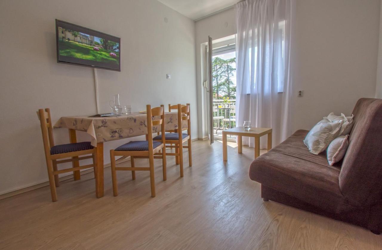 Apartments Sabina - 100M From Sea Crikvenica Zewnętrze zdjęcie