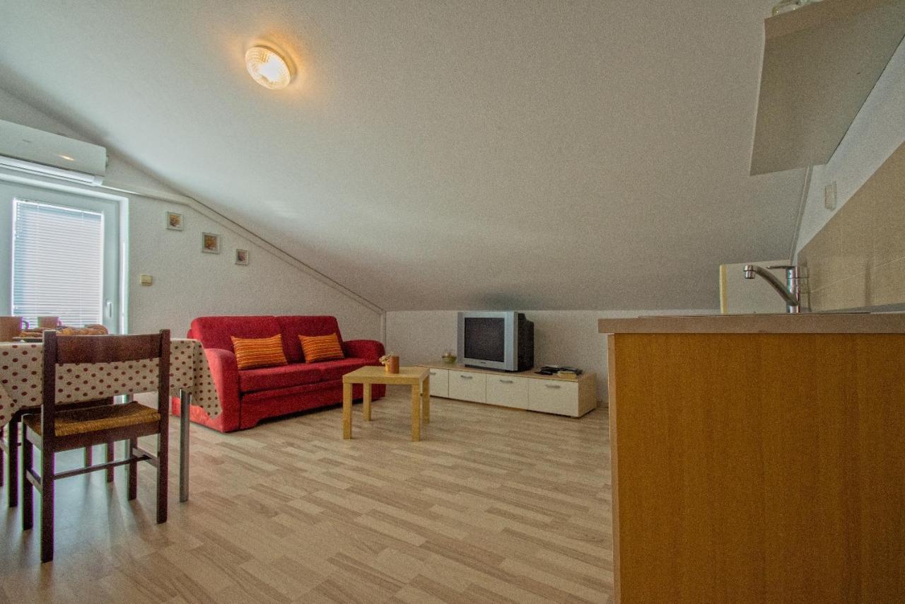 Apartments Sabina - 100M From Sea Crikvenica Zewnętrze zdjęcie